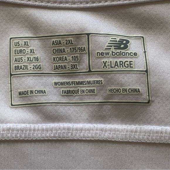 New Balance White Fitness Performance Tank Top Lightening Dry Fabric Women’s XL - Picture 4 of 8